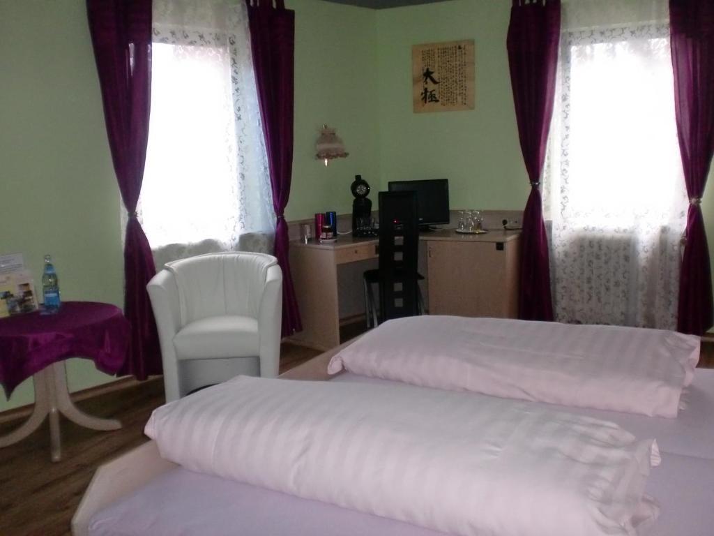 Hotel Sonne Bad Wildbad Szoba fotó